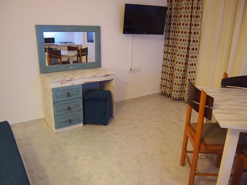Ozcem Apart Aparthotel เฟทิเย ภายนอก รูปภาพ
