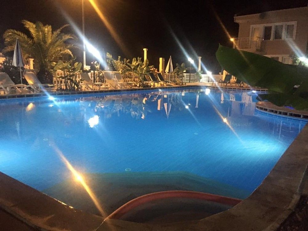 Ozcem Apart Aparthotel เฟทิเย ภายนอก รูปภาพ
